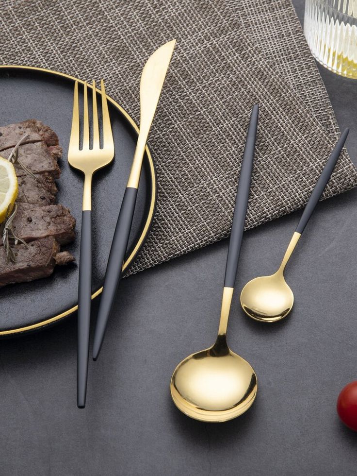 24 Pcs Luxury Round Cutlery Set