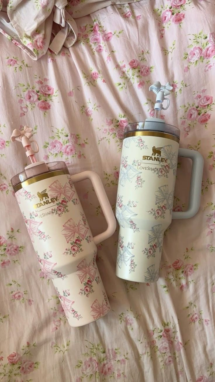 The Stanley X LoveShackFancy Holiday Quencher |40 Oz| Rosa Beaux Blue(Premium Quality Gift Box Dust Bag included)