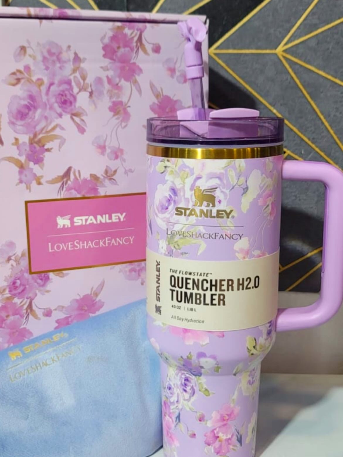 The Stanley X LoveShackFancy Holiday Quencher |40 Oz| Happy Thoughts(Imported Premium Quality)